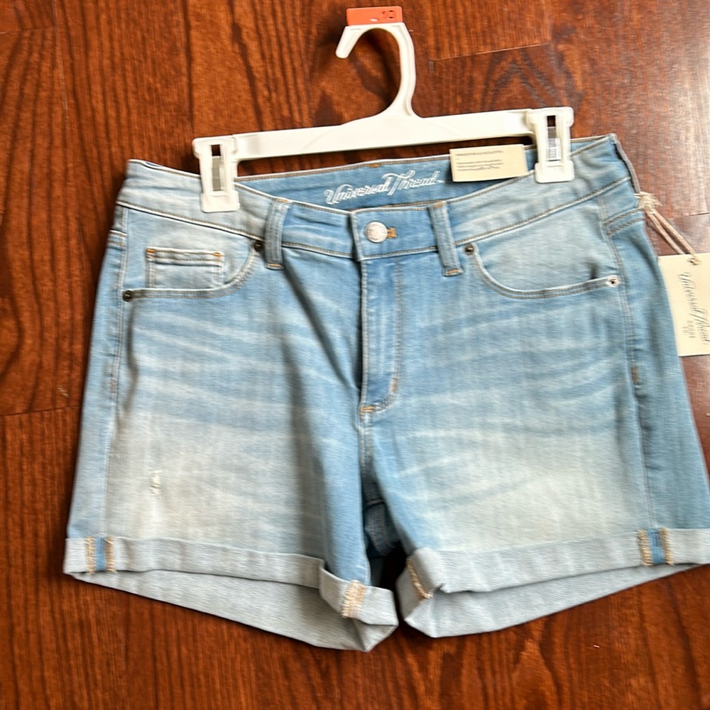 NWT denim shorts size 10
